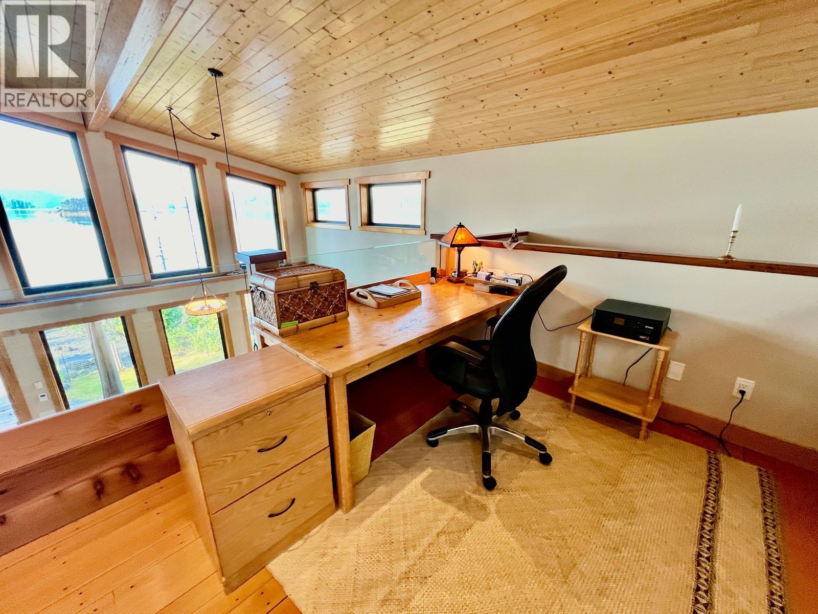 3506 Oceanview Drive, Daajing Giids City, British Columbia  V0T 1S0 - Photo 23 - R3028288