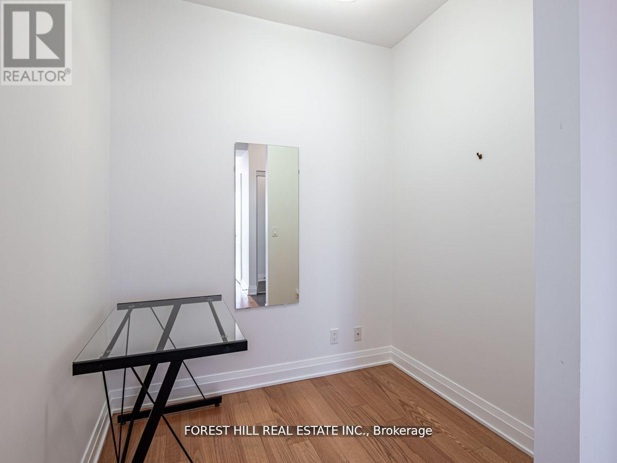 707 - 530 St Clair Avenue W, Toronto, Ontario  M6C 0A2 - Photo 15 - C12517072