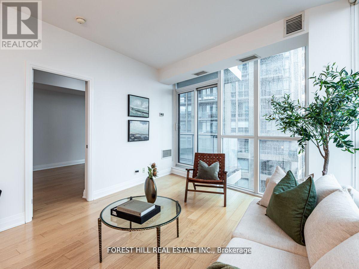 707 - 530 St Clair Avenue W, Toronto, Ontario  M6C 0A2 - Photo 5 - C12517072