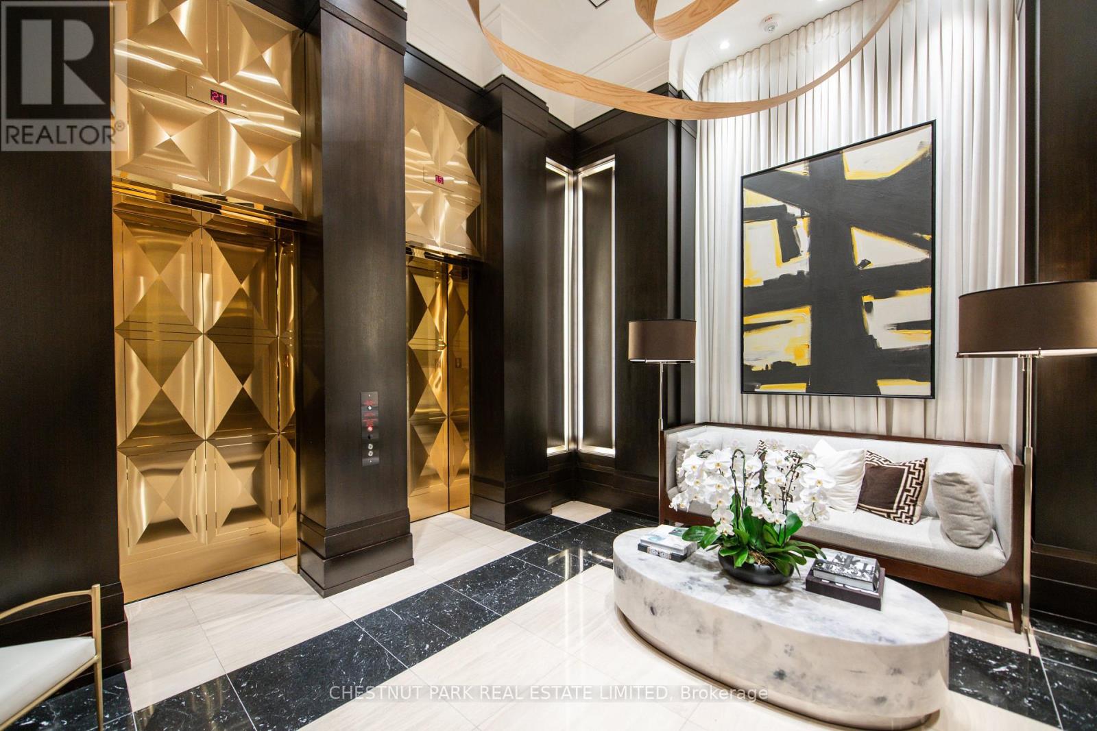 2703 - 200 Cumberland Street, Toronto, Ontario  M5R 0B7 - Photo 27 - C12517100