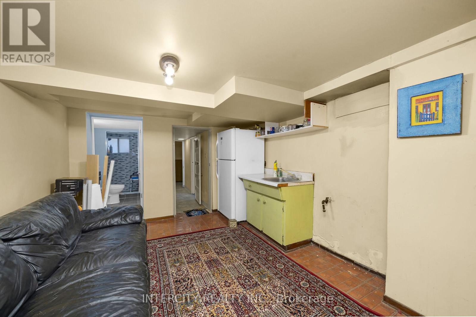 161 Wychwood Avenue, Toronto, Ontario  M6C 2T4 - Photo 28 - C12517122