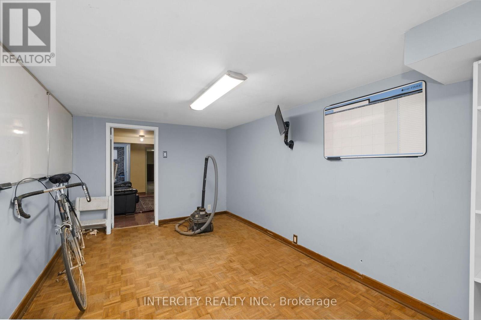 161 Wychwood Avenue, Toronto, Ontario  M6C 2T4 - Photo 31 - C12517122