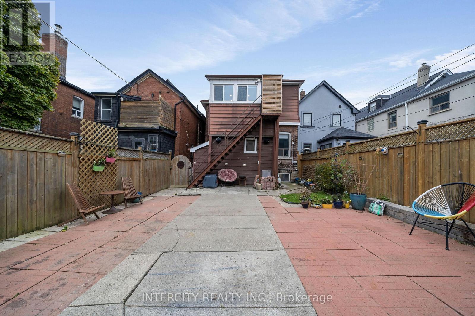 161 Wychwood Avenue, Toronto, Ontario  M6C 2T4 - Photo 37 - C12517122