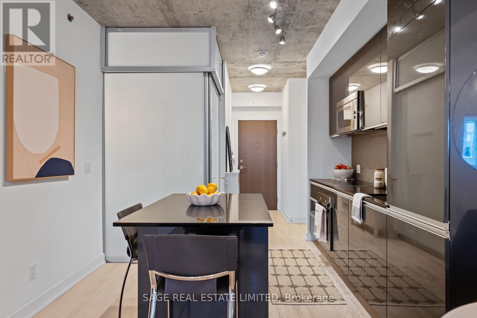 714 - 20 Gladstone Avenue, Toronto, Ontario  M6J 0E9 - Photo 8 - C12517132