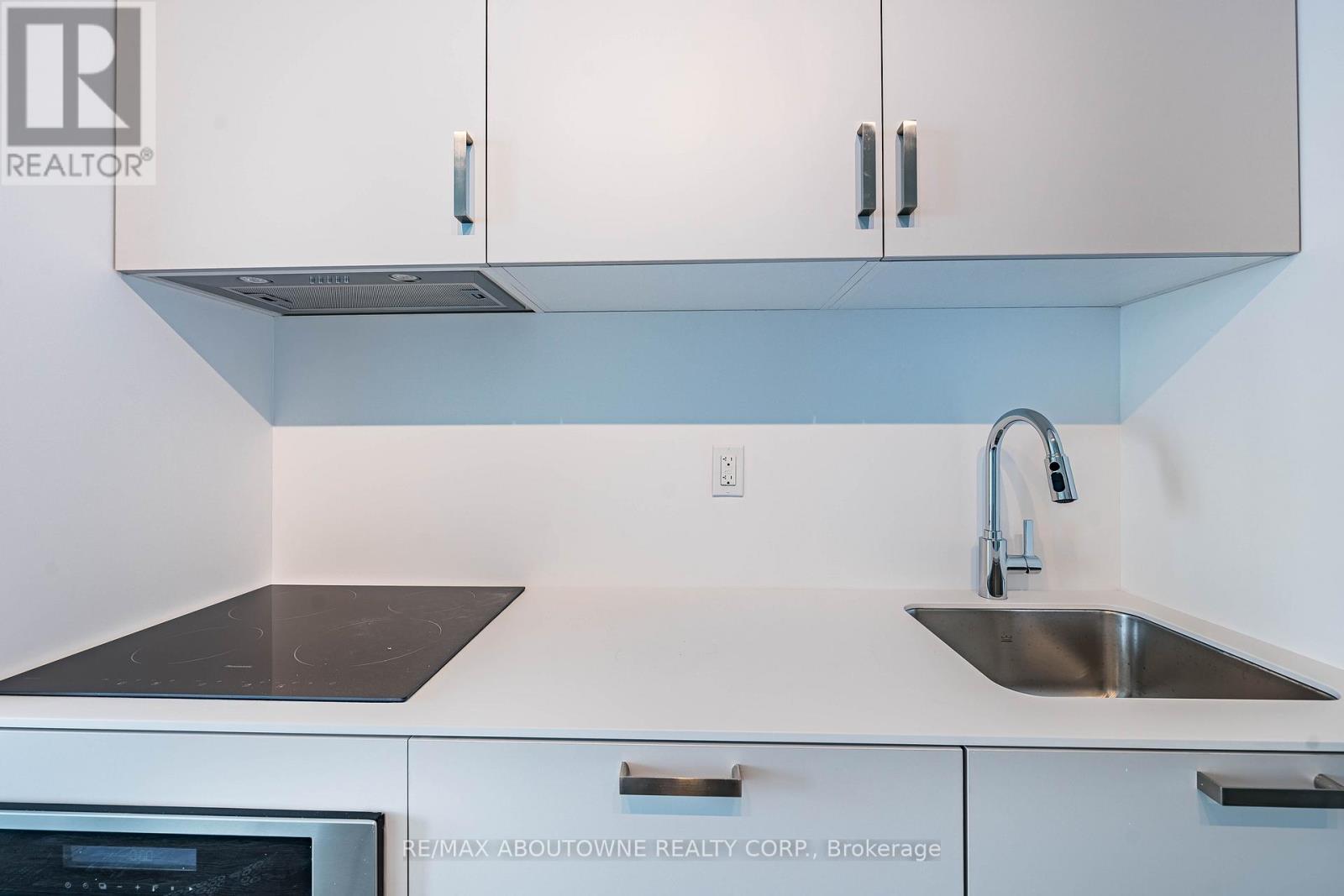 5308 - 88 Queen Street E, Toronto, Ontario  M5C 0B6 - Photo 19 - C12517160