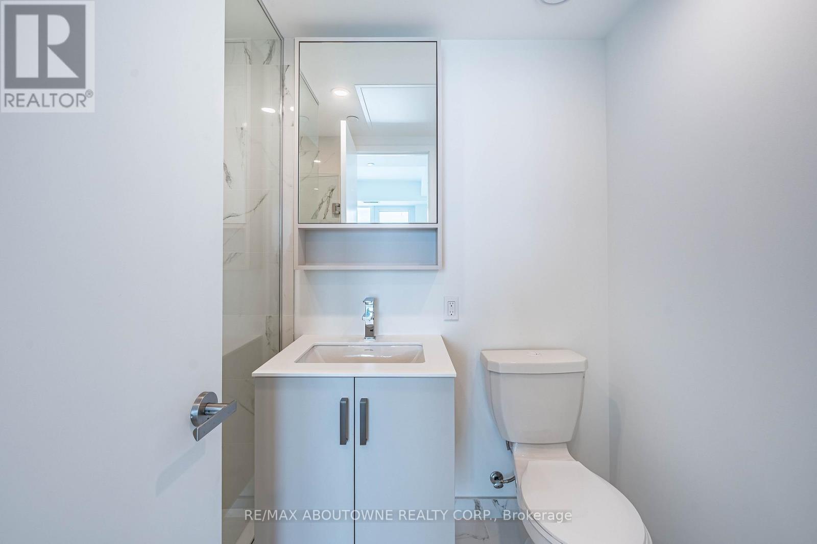 5308 - 88 Queen Street E, Toronto, Ontario  M5C 0B6 - Photo 29 - C12517160