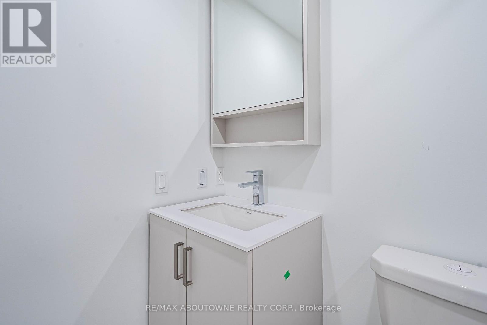 5308 - 88 Queen Street E, Toronto, Ontario  M5C 0B6 - Photo 36 - C12517160