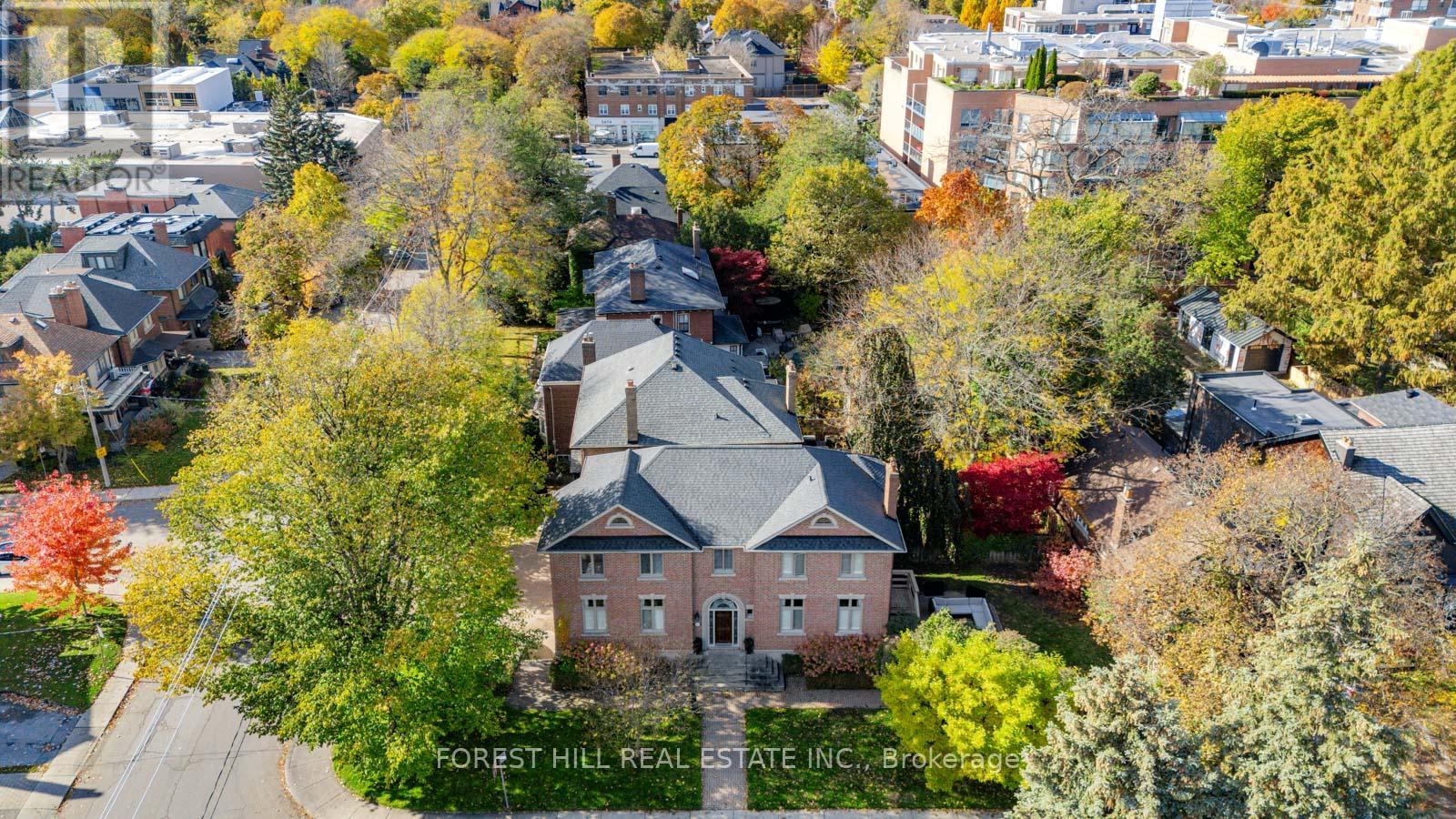 2 St Hildas Avenue, Toronto, Ontario  M4N 2P4 - Photo 47 - C12517190