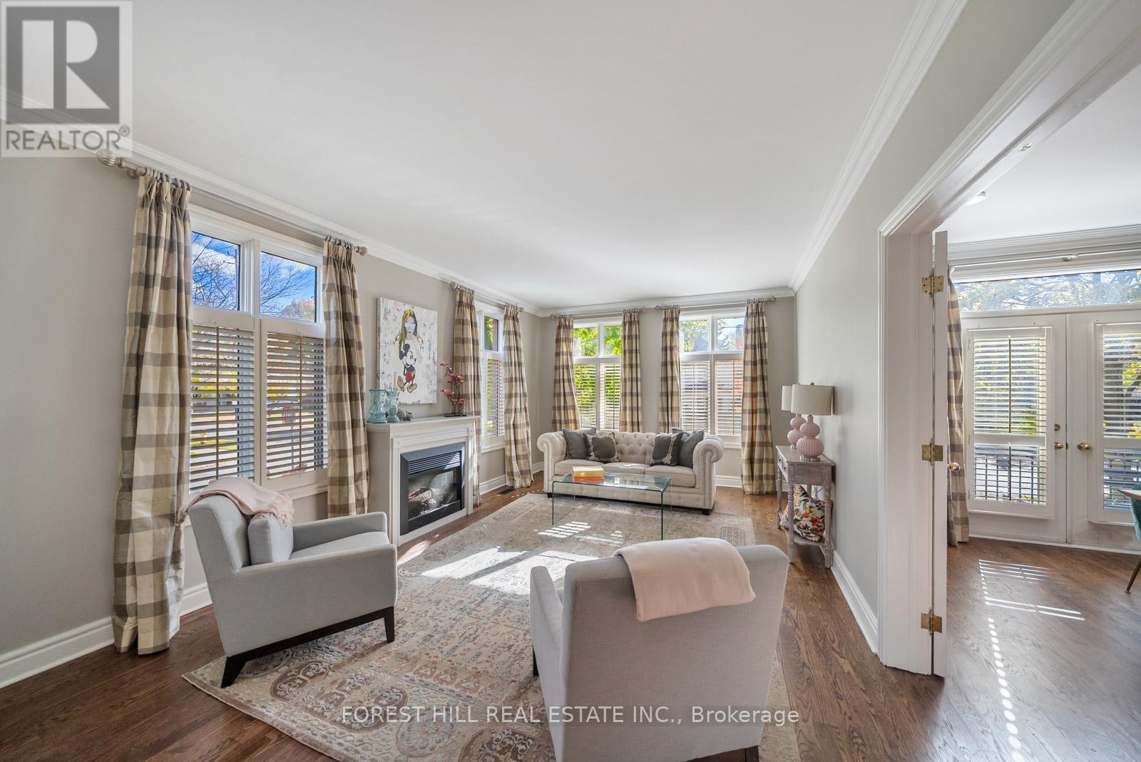 2 St Hildas Avenue, Toronto, Ontario  M4N 2P4 - Photo 8 - C12517190