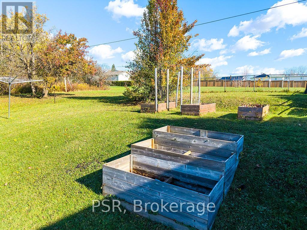 753 8th Avenue E, Owen Sound, Ontario  N4K 3A5 - Photo 18 - X12517224