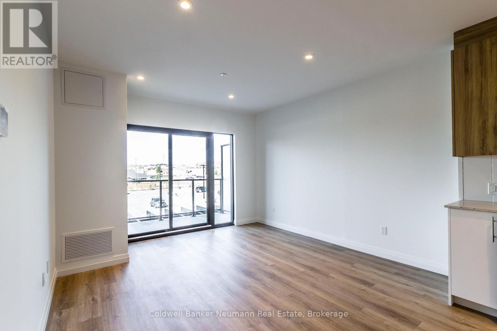 216 - 525 New Dundee Road, Kitchener, Ontario  N2P 0K8 - Photo 13 - X12517230