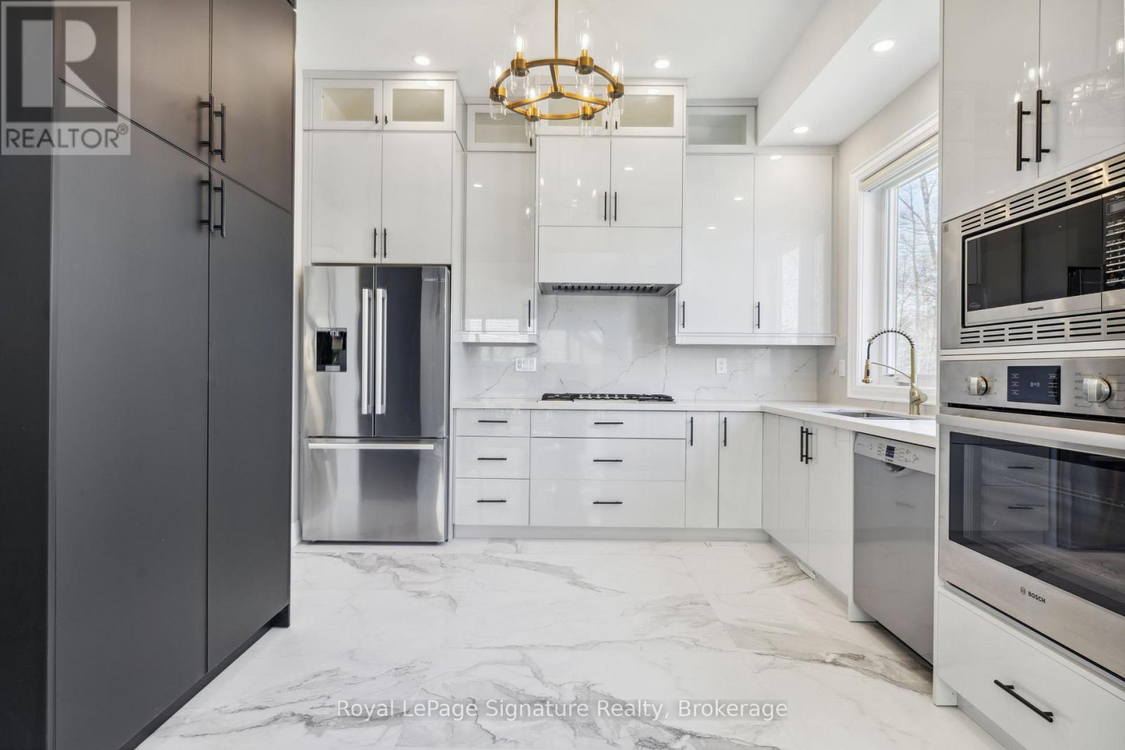 115 Rankin's Crescent, Blue Mountains, Ontario  N0H 2P0 - Photo 11 - X12517268