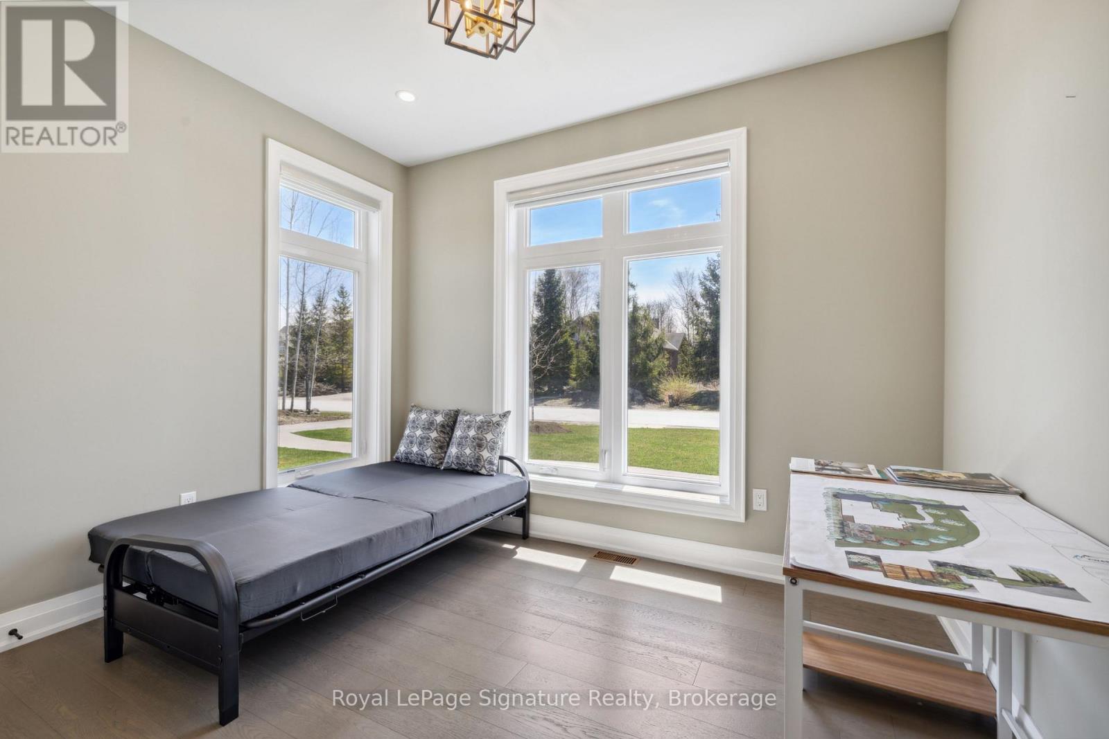 115 Rankin's Crescent, Blue Mountains, Ontario  N0H 2P0 - Photo 18 - X12517268