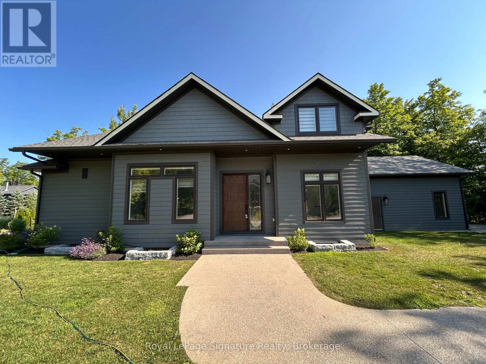 115 Rankin's Crescent, Blue Mountains, Ontario  N0H 2P0 - Photo 2 - X12517268