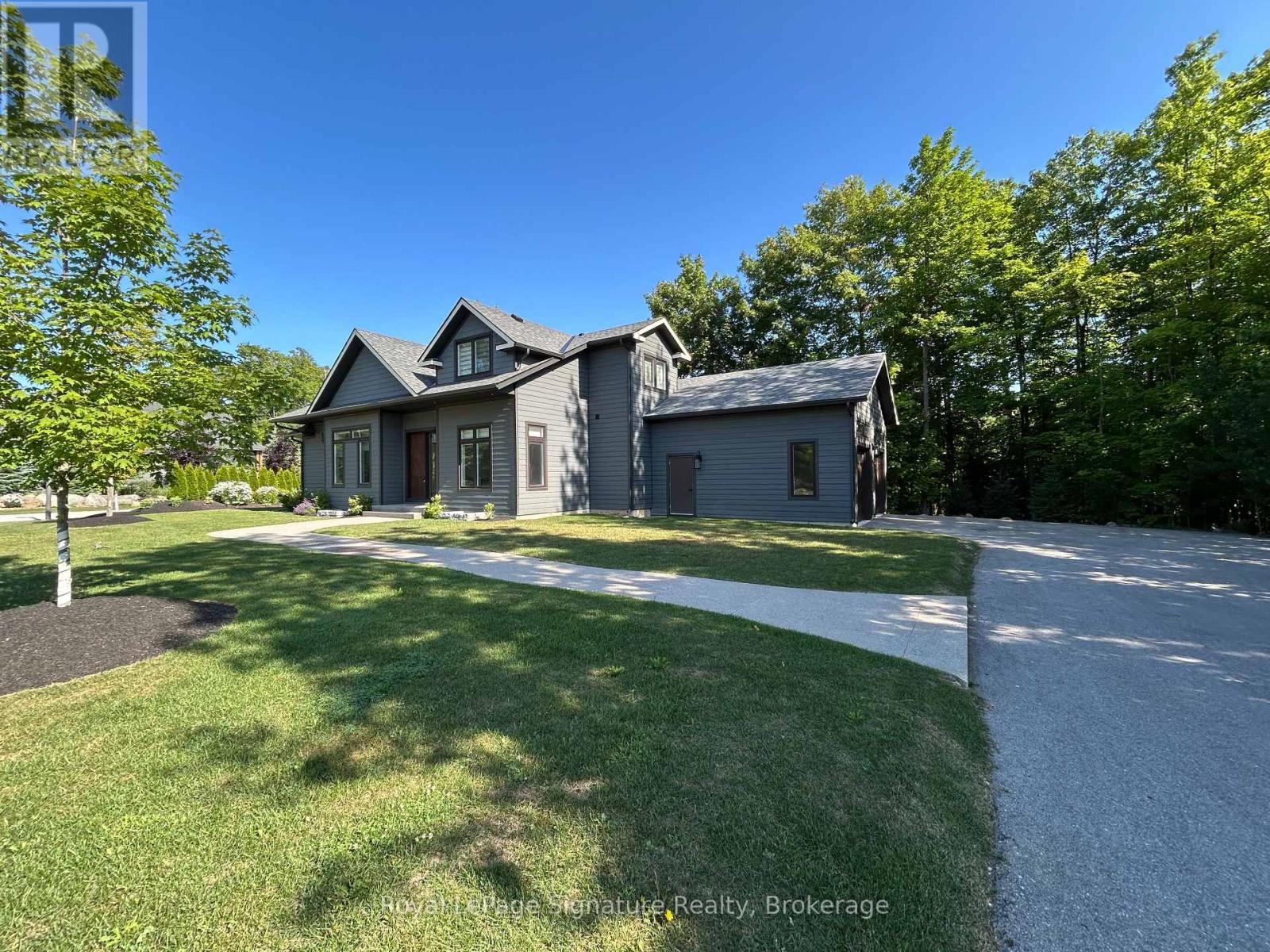 115 Rankin's Crescent, Blue Mountains, Ontario  N0H 2P0 - Photo 3 - X12517268