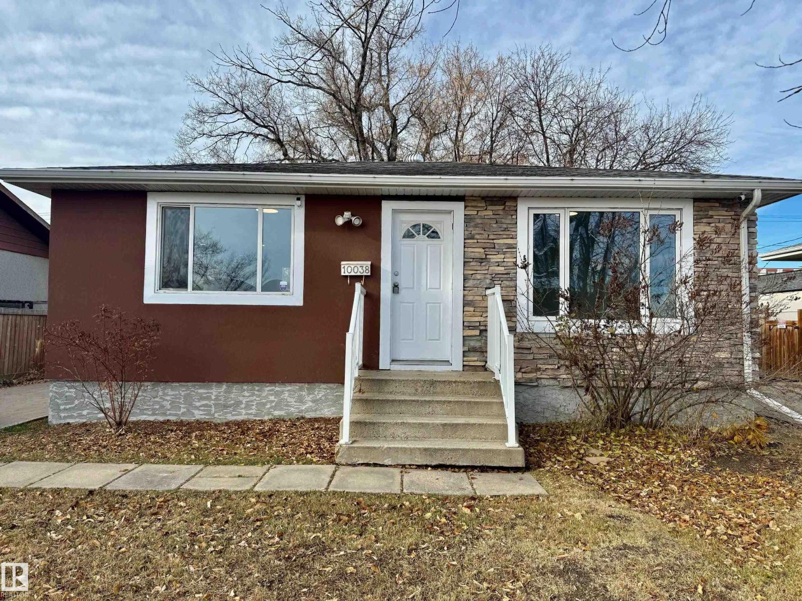 10038 163 St Nw, Edmonton, Alberta  T5P 3N4 - Photo 1 - E4464914