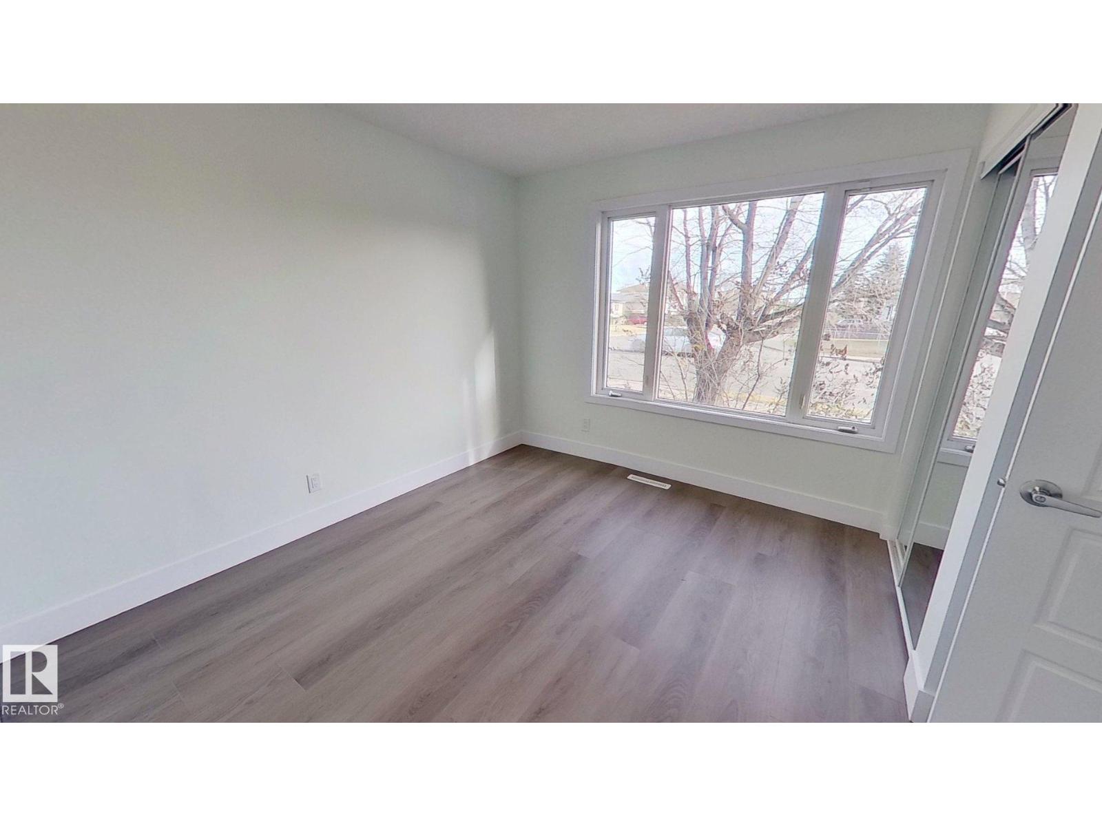 10038 163 St Nw, Edmonton, Alberta  T5P 3N4 - Photo 8 - E4464914