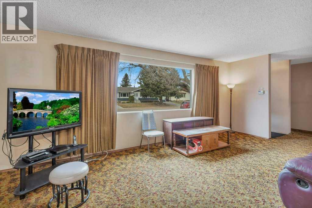 19 Spencer Street, Red Deer, Alberta  T4N 0B1 - Photo 11 - A2269198