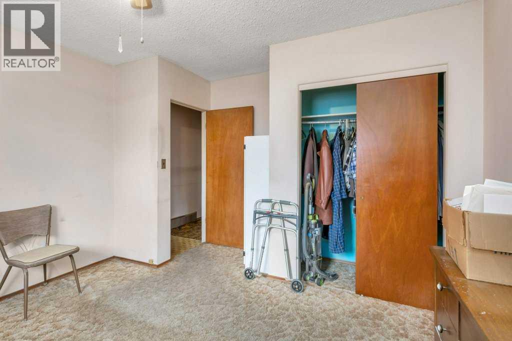 19 Spencer Street, Red Deer, Alberta  T4N 0B1 - Photo 21 - A2269198