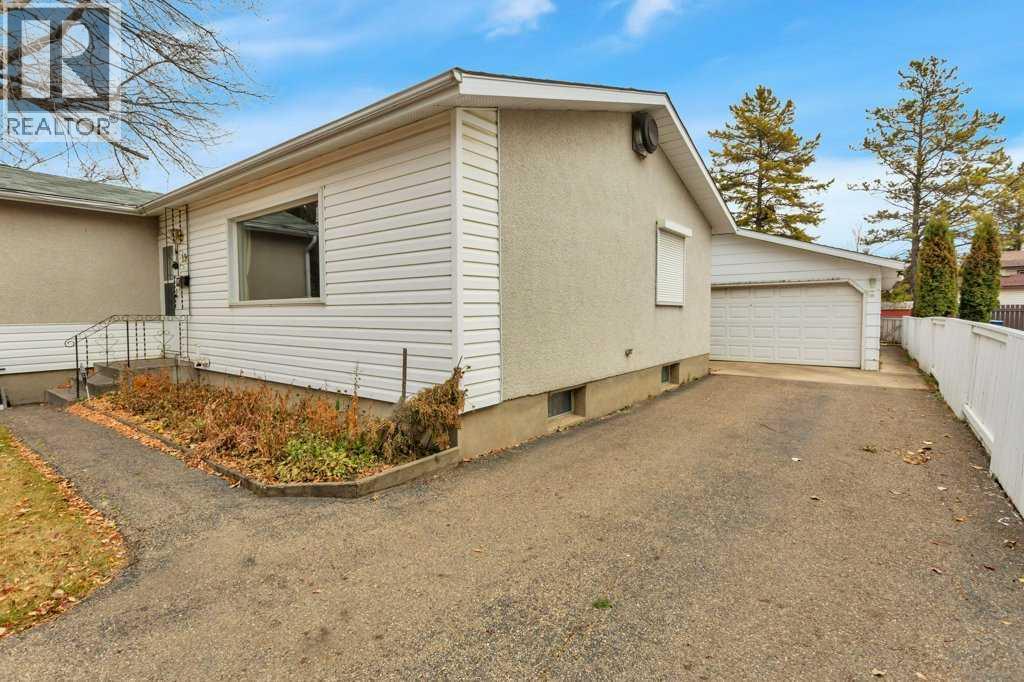 19 Spencer Street, Red Deer, Alberta  T4N 0B1 - Photo 4 - A2269198