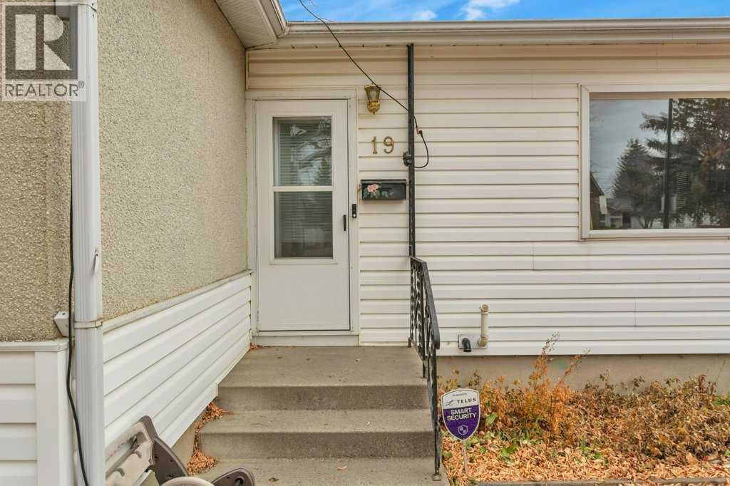 19 Spencer Street, Red Deer, Alberta  T4N 0B1 - Photo 5 - A2269198