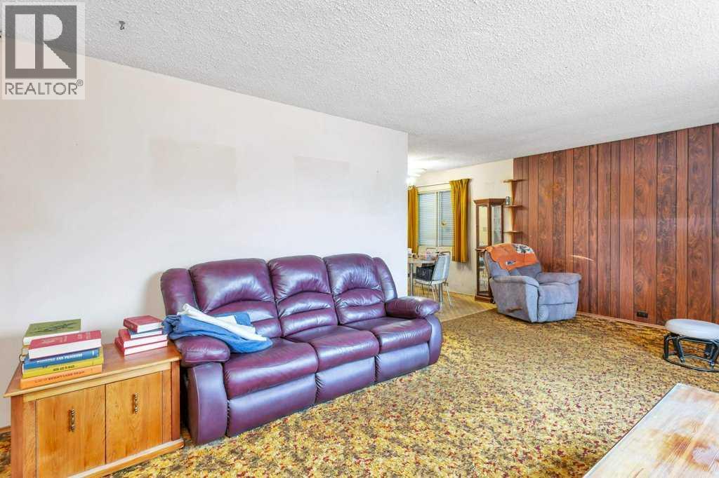 19 Spencer Street, Red Deer, Alberta  T4N 0B1 - Photo 9 - A2269198