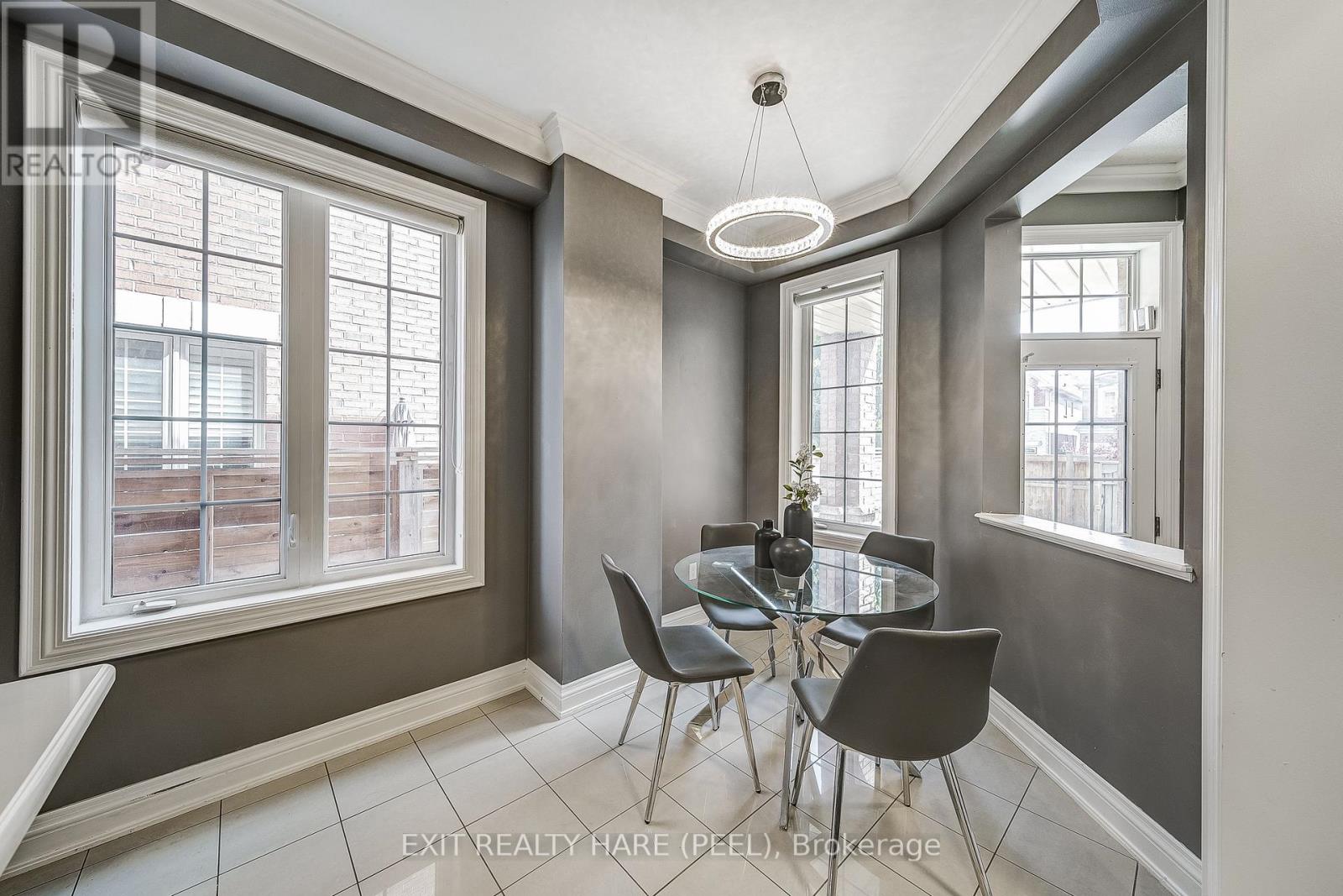 41 Poetry Drive, Vaughan, Ontario  L4H 3R1 - Photo 14 - N12517048