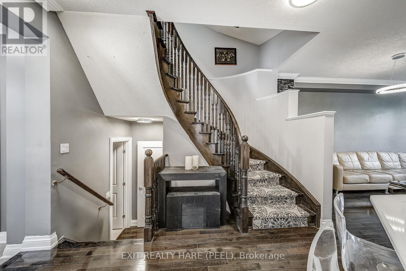 41 Poetry Drive, Vaughan, Ontario  L4H 3R1 - Photo 15 - N12517048