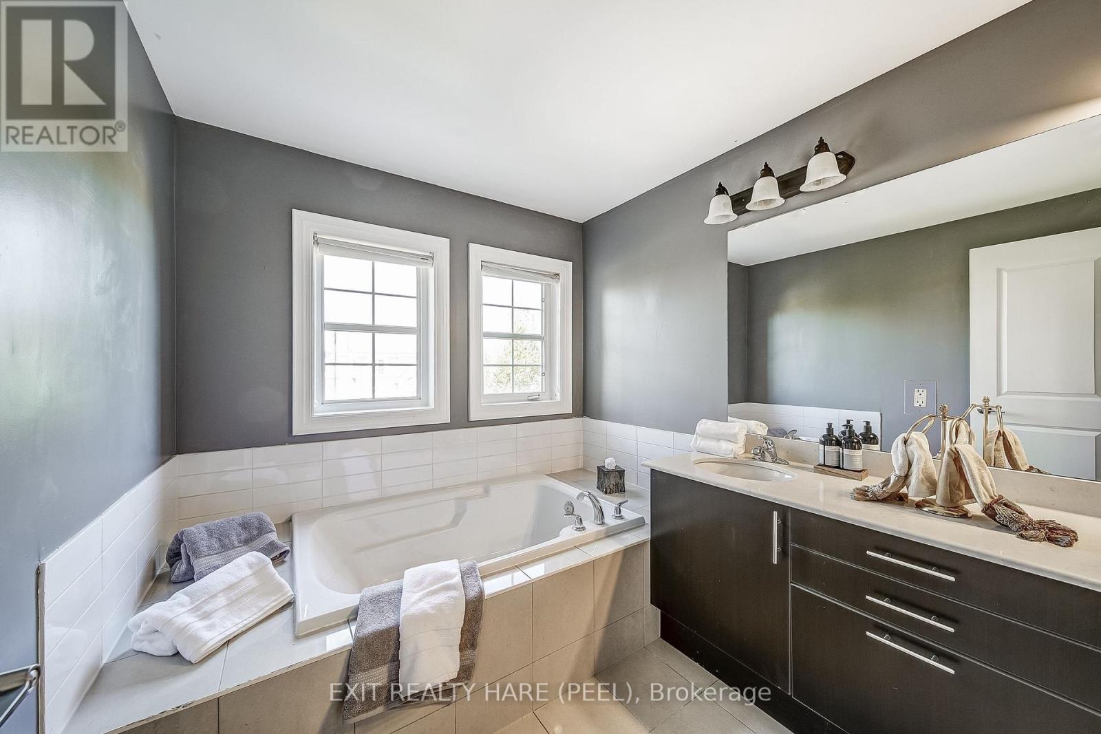 41 Poetry Drive, Vaughan, Ontario  L4H 3R1 - Photo 24 - N12517048