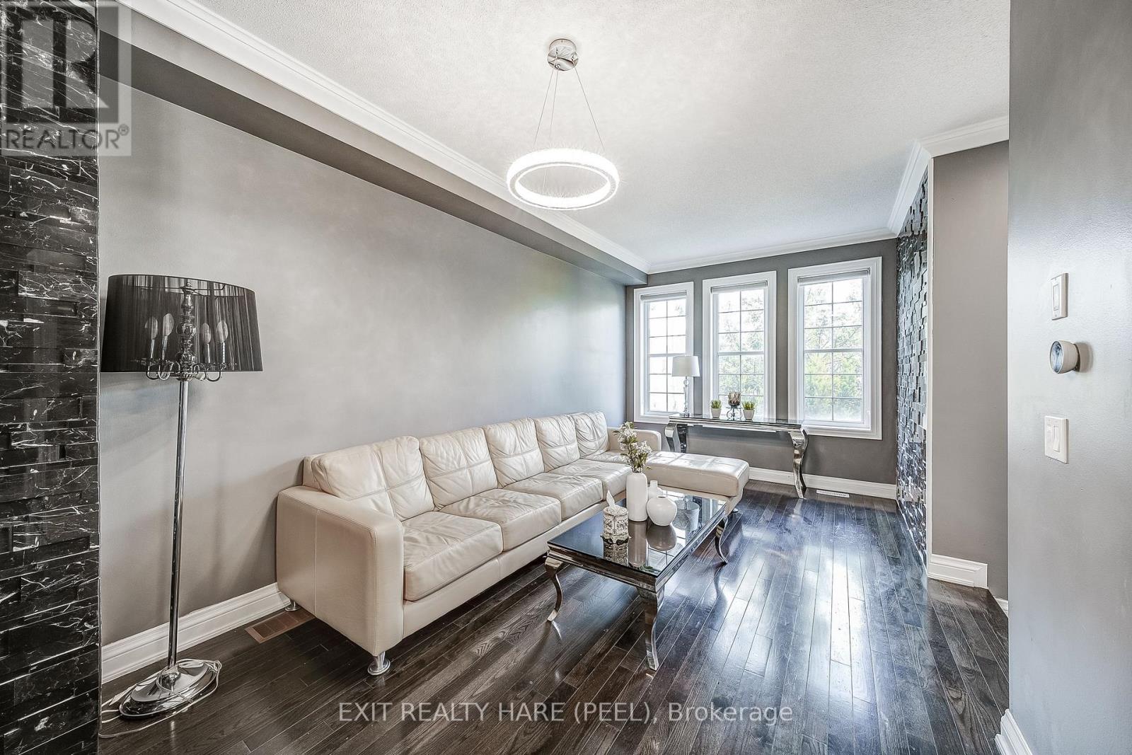 41 Poetry Drive, Vaughan, Ontario  L4H 3R1 - Photo 7 - N12517048