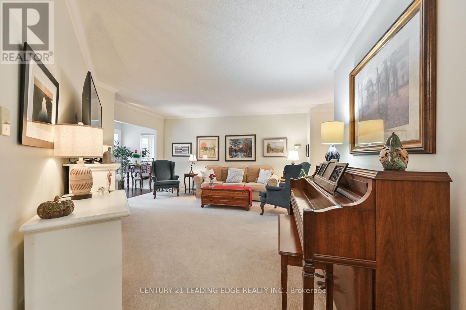 120 - 100 Anna Russell Way, Markham, Ontario  L3R 6C7 - Photo 15 - N12517076