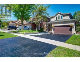 431 CARRUTHERS AVENUE, Newmarket, Ontario