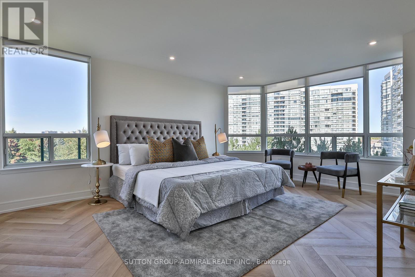 610 - 7250 Yonge Street, Vaughan, Ontario  L4J 7X1 - Photo 12 - N12517092