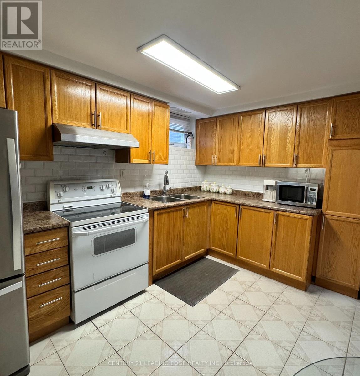 Bsmt - 63 Canterbury Court, Richmond Hill, Ontario  L4C 8E7 - Photo 10 - N12517120