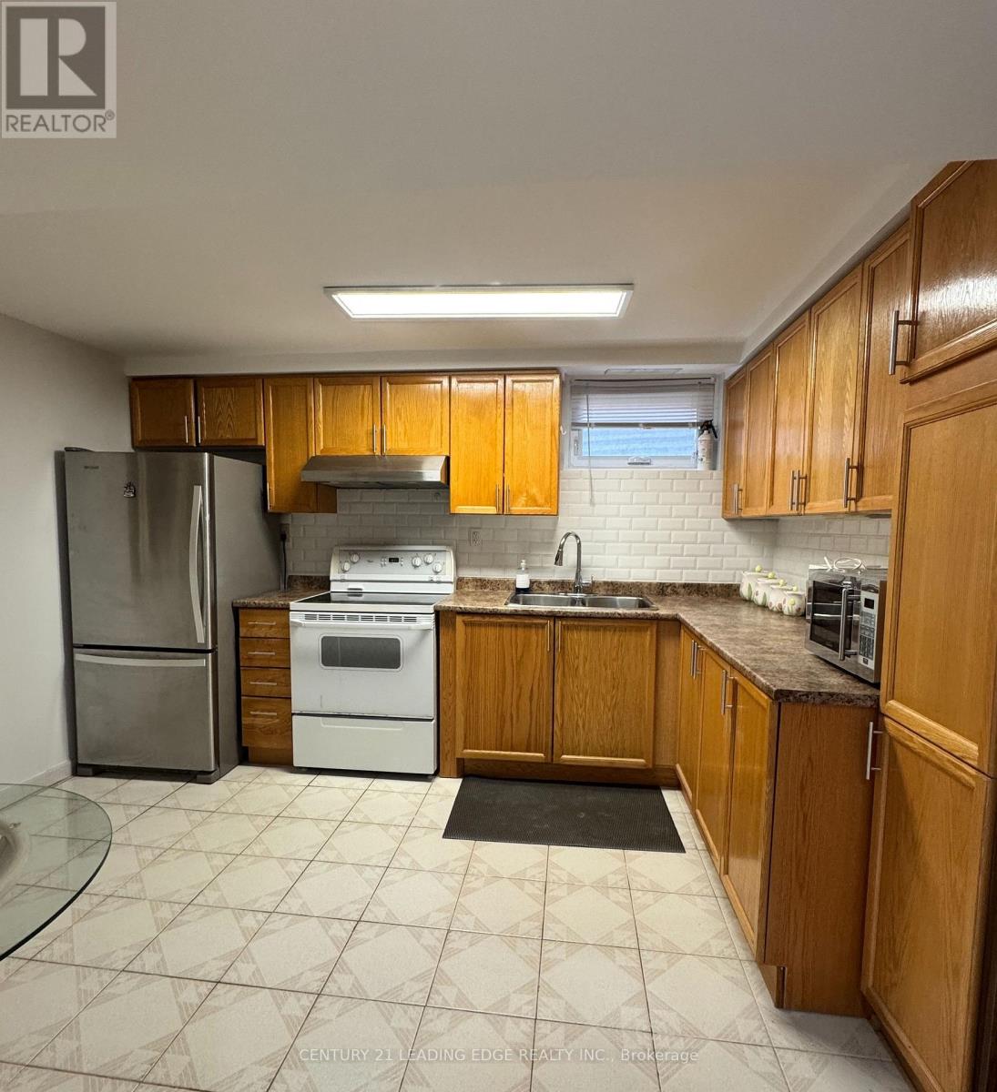 Bsmt - 63 Canterbury Court, Richmond Hill, Ontario  L4C 8E7 - Photo 9 - N12517120