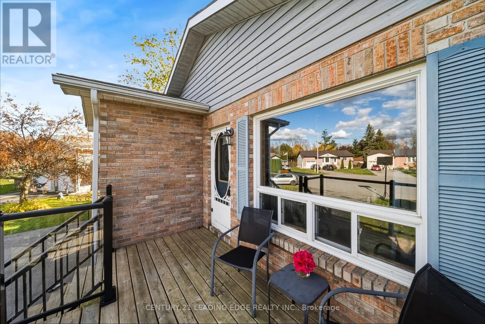 87 Beechwood Avenue, Brock (Beaverton), Ontario  L0K 1A0 - Photo 2 - N12517178