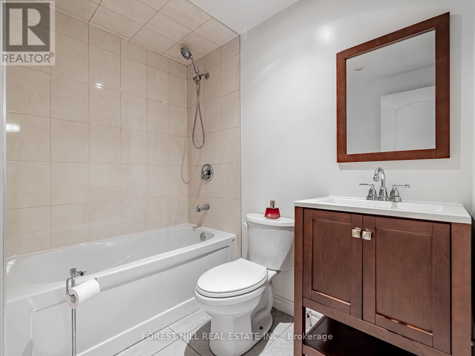 134 Royal Palm Drive, Vaughan, Ontario  L4J 8K1 - Photo 21 - N12517188