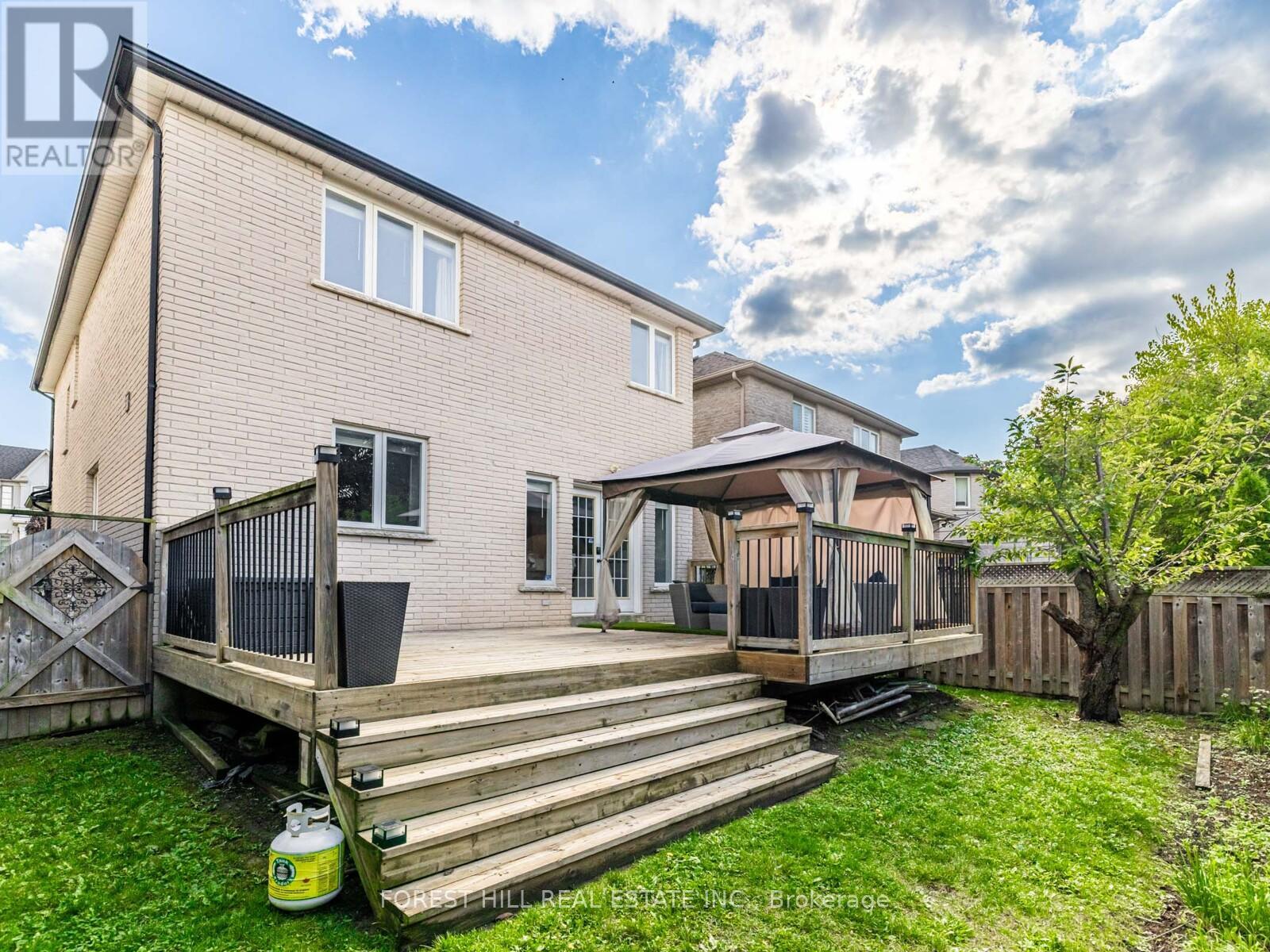 134 Royal Palm Drive, Vaughan, Ontario  L4J 8K1 - Photo 24 - N12517188