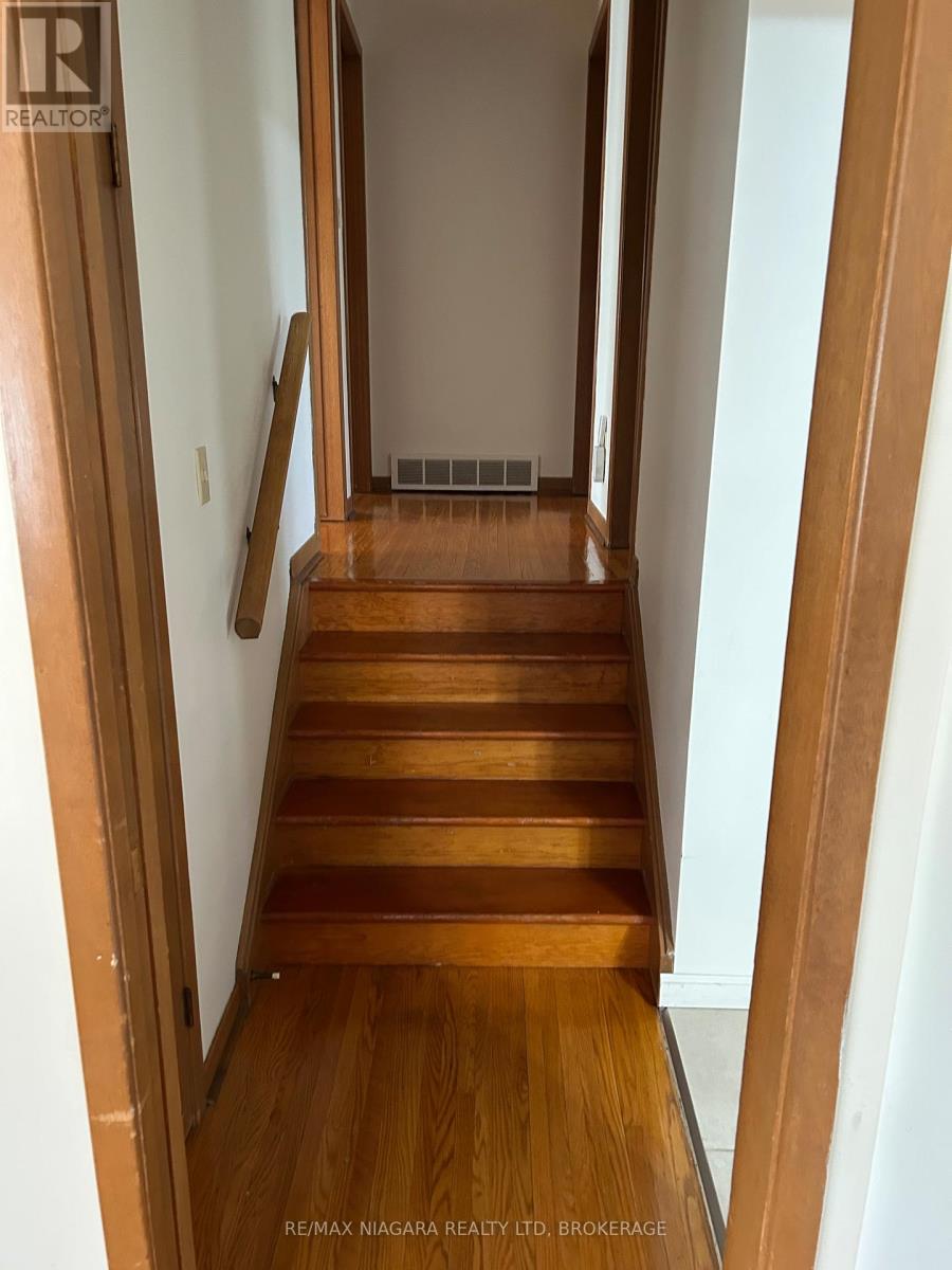 4367 Maplewood Avenue W, Niagara Falls, Ontario  L2E 5T6 - Photo 10 - X12515792