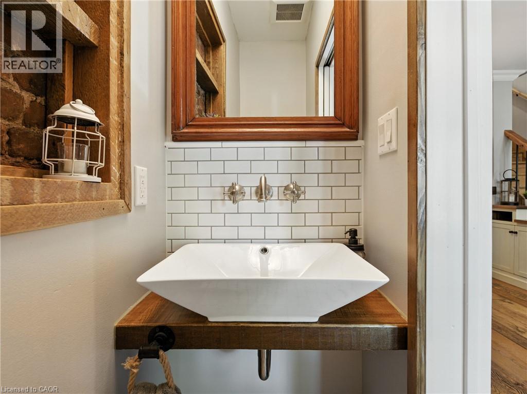 284 Cumberland Avenue, Hamilton, Ontario L8M 2A1 - Photo 16 - 40786162