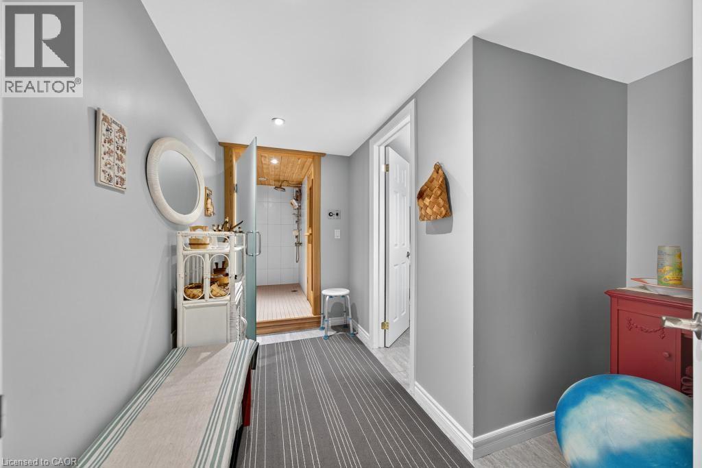 677 Powell Court, Burlington, Ontario L7R 3E7 - Photo 37 - 40785712