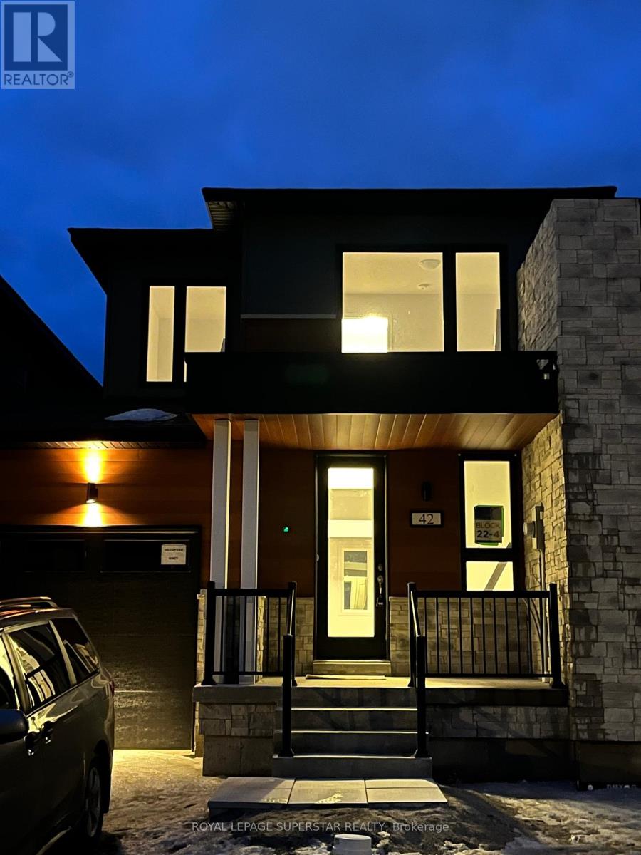 42 EBERHARDT DRIVE, Wasaga Beach, Ontario