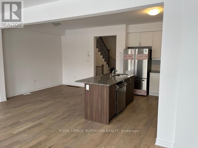 42 Eberhardt Drive, Wasaga Beach, Ontario  L9E 0K6 - Photo 11 - S12517086