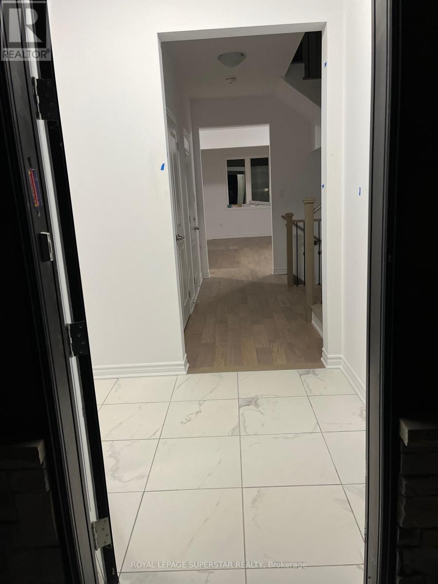 42 Eberhardt Drive, Wasaga Beach, Ontario  L9E 0K6 - Photo 39 - S12517086