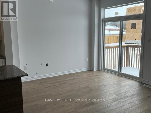 42 Eberhardt Drive, Wasaga Beach, Ontario  L9E 0K6 - Photo 7 - S12517086