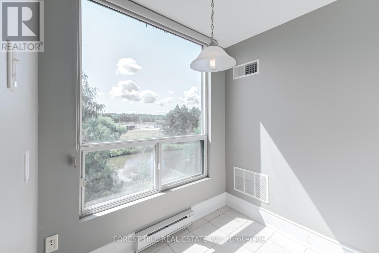 410 - 75 Ellen Street, Barrie, Ontario  L4N 7R6 - Photo 15 - S12517126