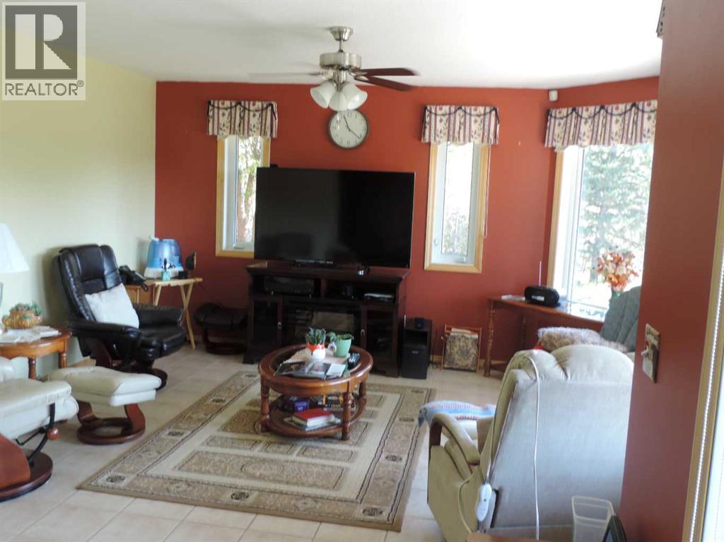 #11 Poor Man Flats Blue 14021  Hwy 53, Rural Ponoka County, Alberta  T0C 2J0 - Photo 6 - A2260393