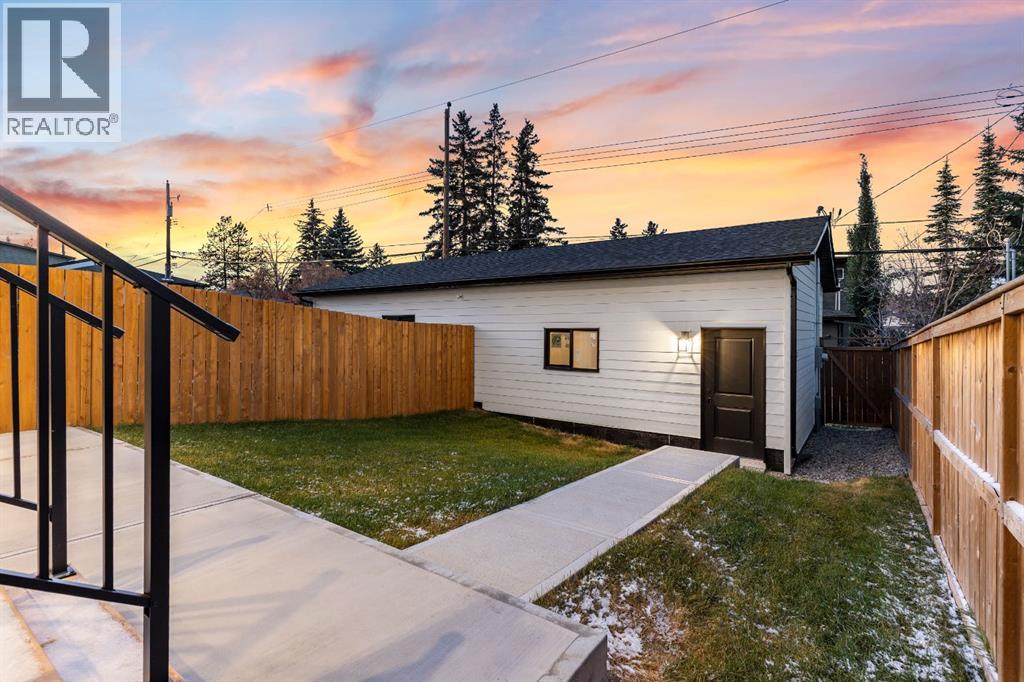 7722 46 Avenue Nw, Calgary, Alberta  T3B 1Y2 - Photo 44 - A2264509