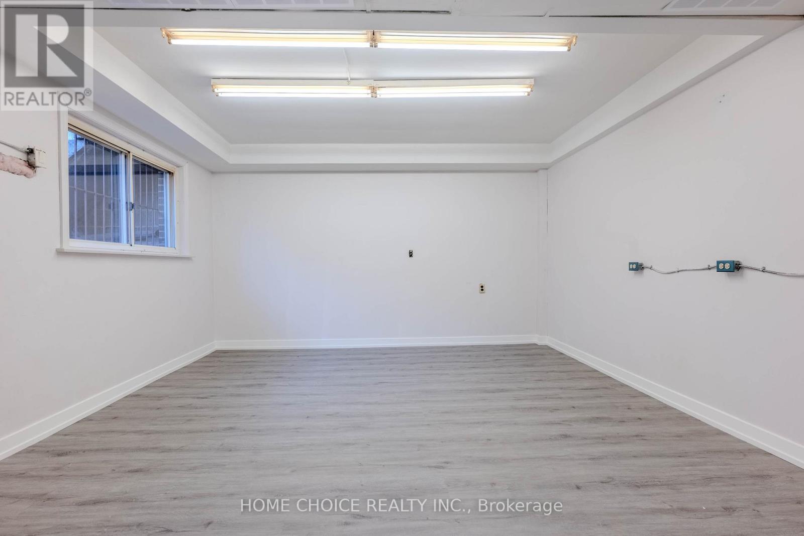 788 St.clair Avenue W, Toronto, Ontario  M6C 1B6 - Photo 15 - C12517218