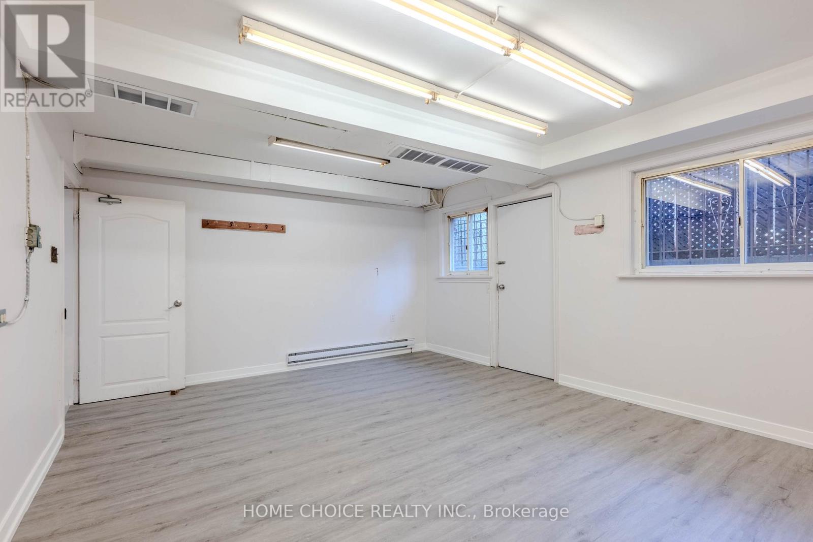 788 St.clair Avenue W, Toronto, Ontario  M6C 1B6 - Photo 16 - C12517218